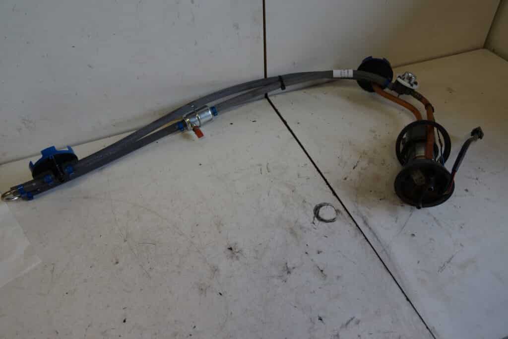 Polaris Rmk assault 800 -11    bränslepump