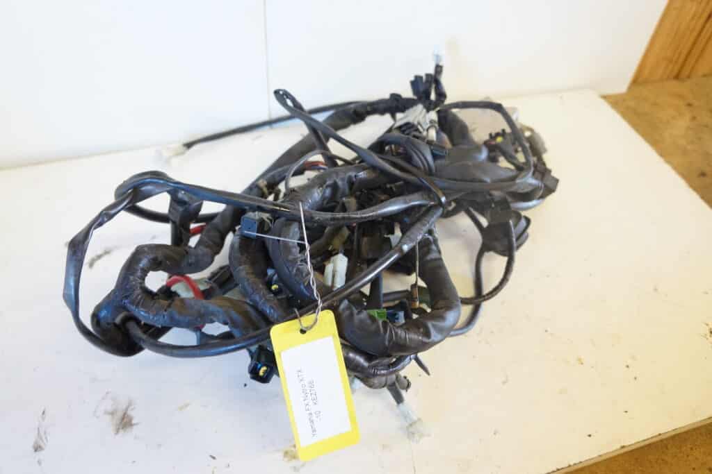 Yamaha Nytro XTX -10  Kabelstam