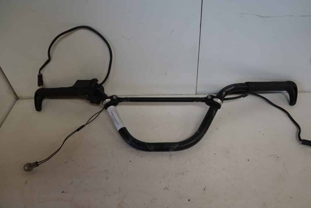 Polaris Rmk assault 800 -11    styre