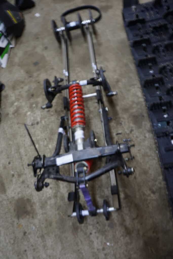 Lynx Boondocker DS 850 -18  Boggie 154”