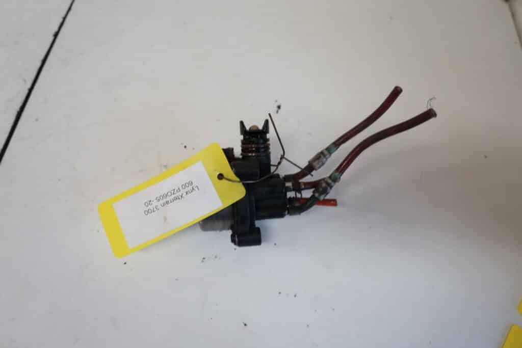 Lynx Boondocker DS 850 -19    Oljepump