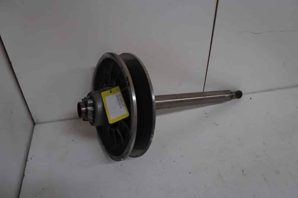 Ski-doo Tundra 600 efi -22  Sekundärvariator inkl. axel