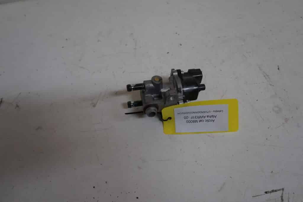 Arctic-cat 800 Alpha -20  Solenoid