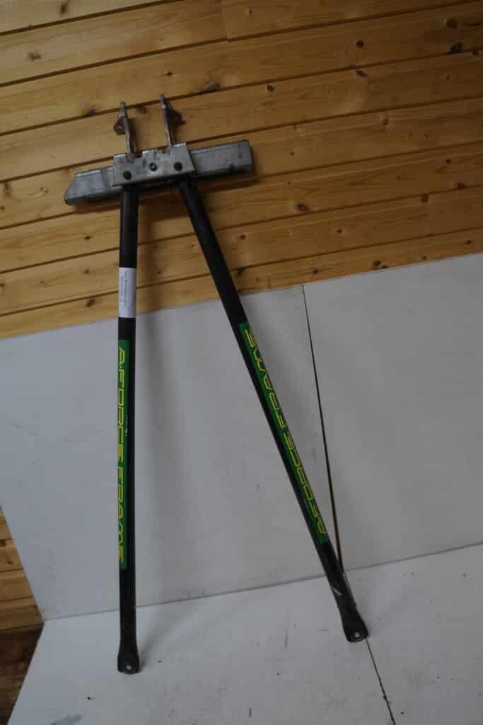 Lynx Boondocker 800 -16  Pyramidstag bakre