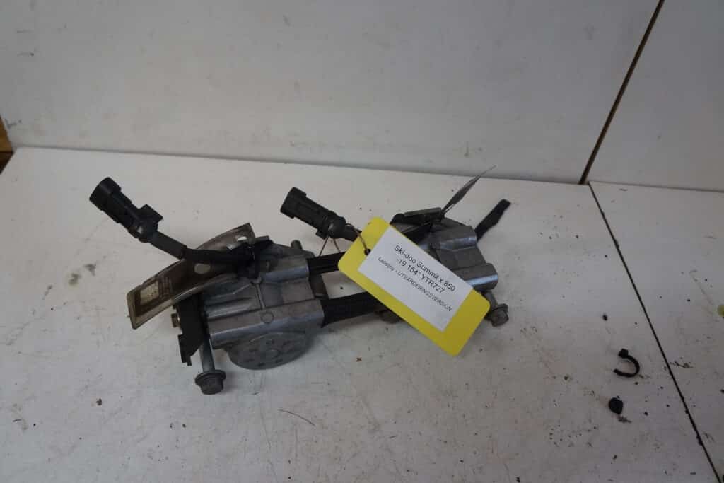 Ski-doo Summit x 850 -19  Spridare 1st