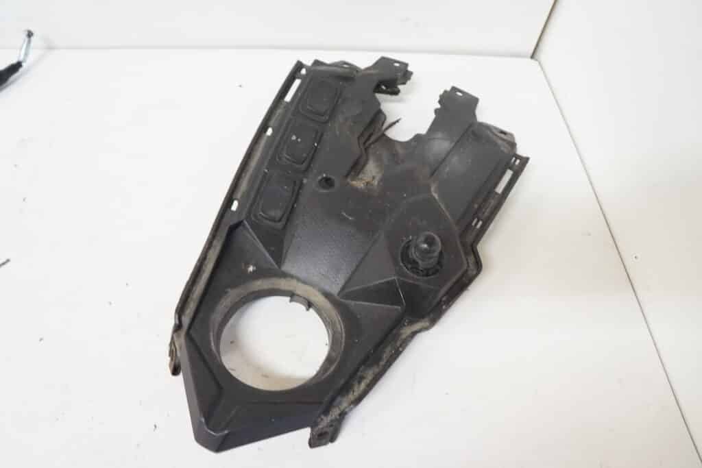 Lynx Xterrain Pro 600r -22  Tankplast