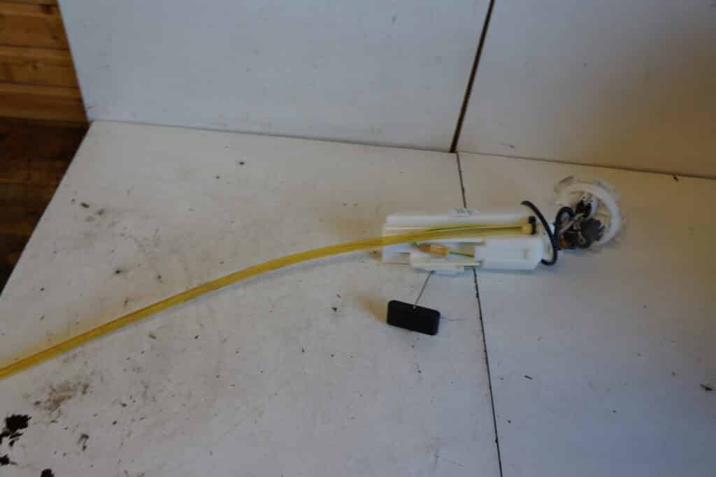 Lynx Boondocker RE 850 -21  Bränslepump