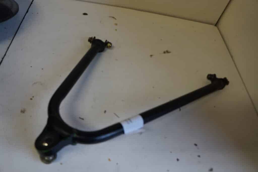 Yamaha SR Viper XTX -14 A-arm, övre höger