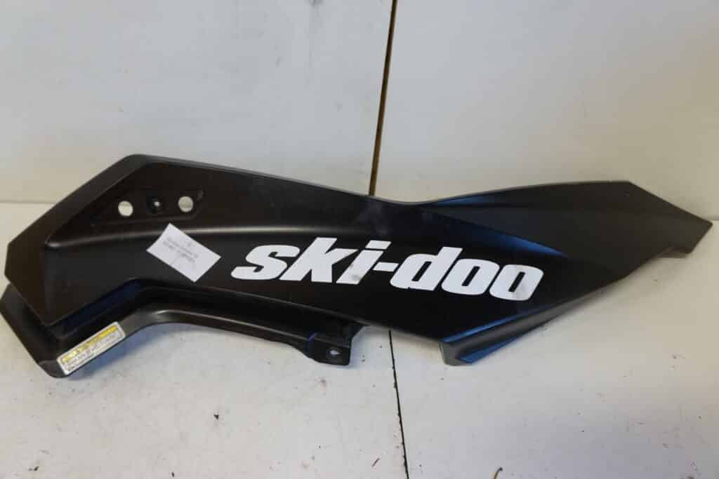 Ski-doo Summit T3 800 163 -16  Huvsida Höger