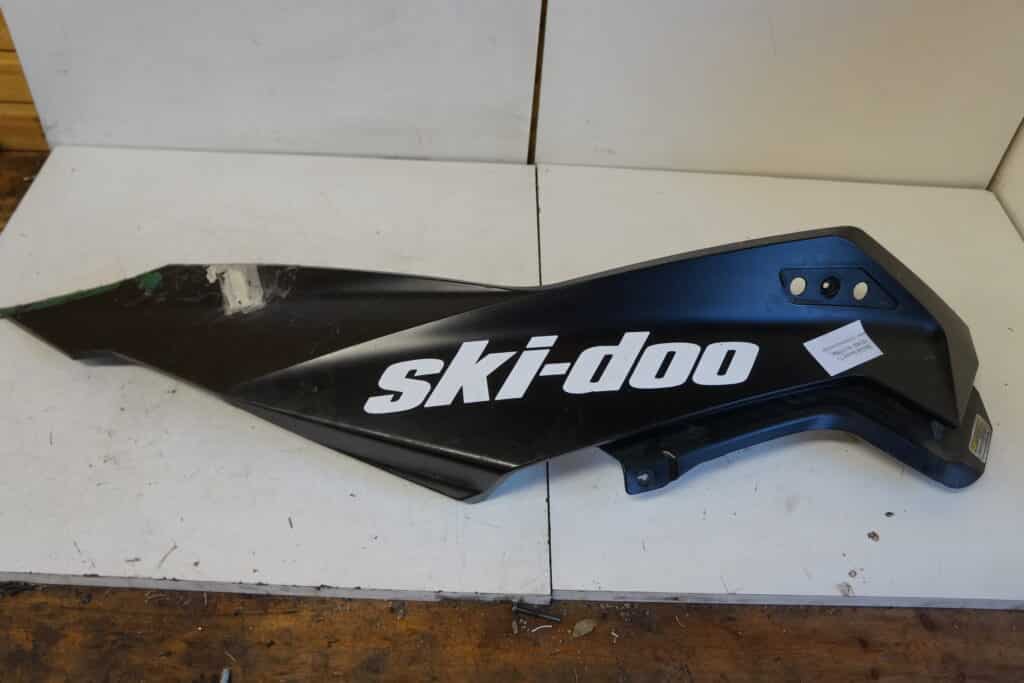 Ski-doo Summit T3 800 163 -16  Huvsida Vänster