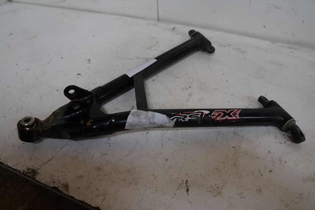 Polaris SKS 800 -17  A-arm nedre höger