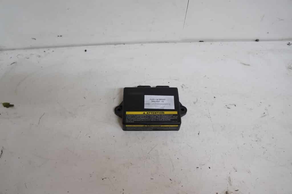 Arctic-cat M8000 -19  Databox