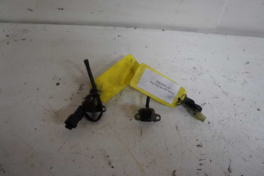 Arctic-cat F8 sno pro -07  Trigger x2