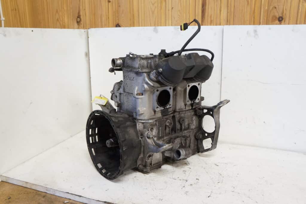 Lynx Boondocker 800 -12  Motor 864 mil