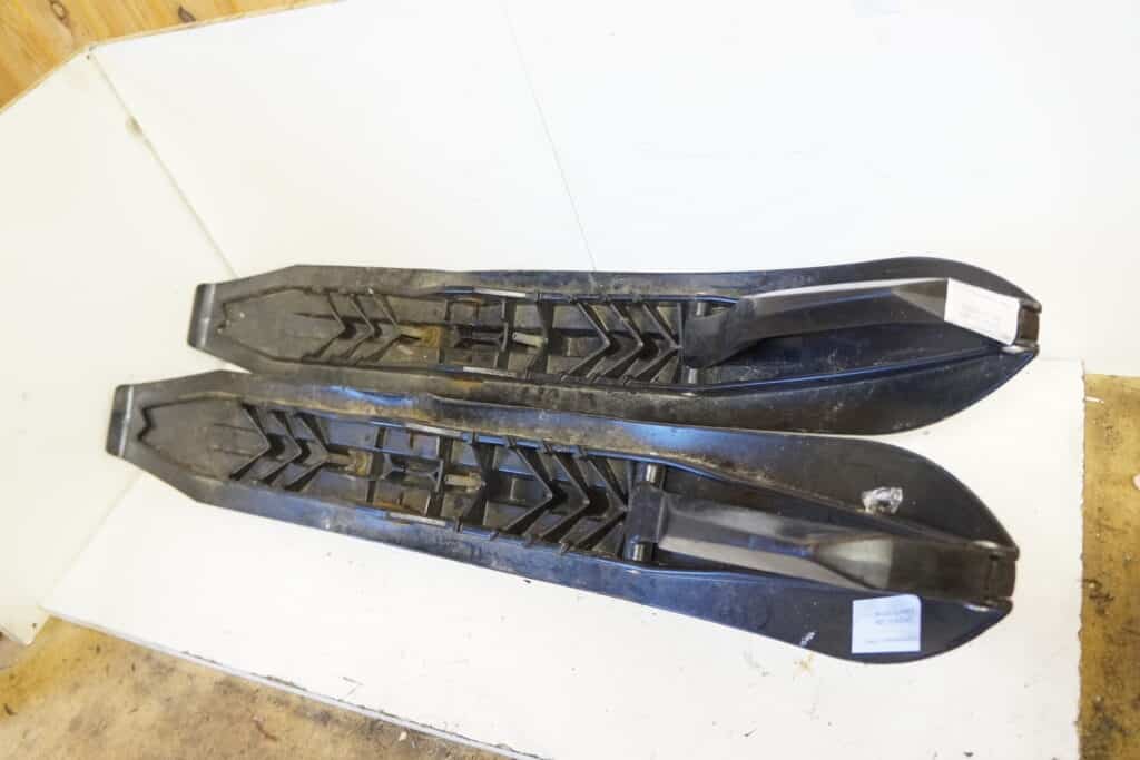 Ski-doo Summit X 800 -13  Skidor