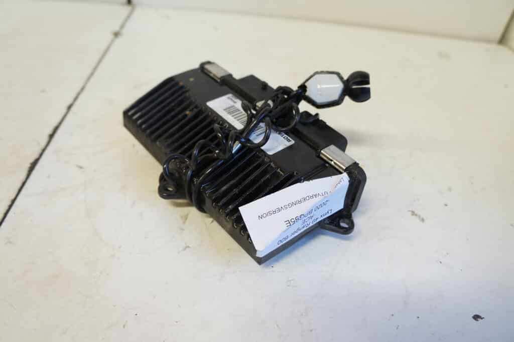 Lynx 49 Ranger 600 ACE -20   ECM-box med dess