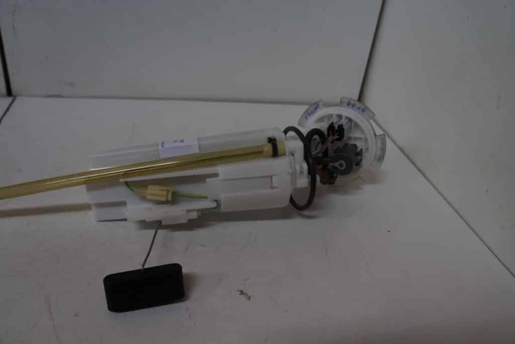 Lynx Boondocker RE 850 -19  Bränslepump