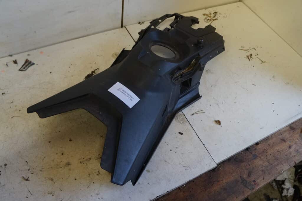 Ski-doo Summit SP 600r -21  Tankplast