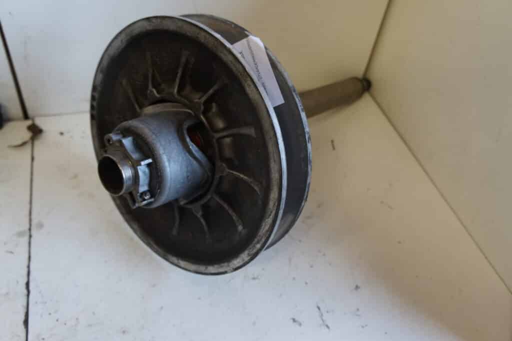Ski-doo Tundra 600 efi -22  Sekundärvariator inkl. axel
