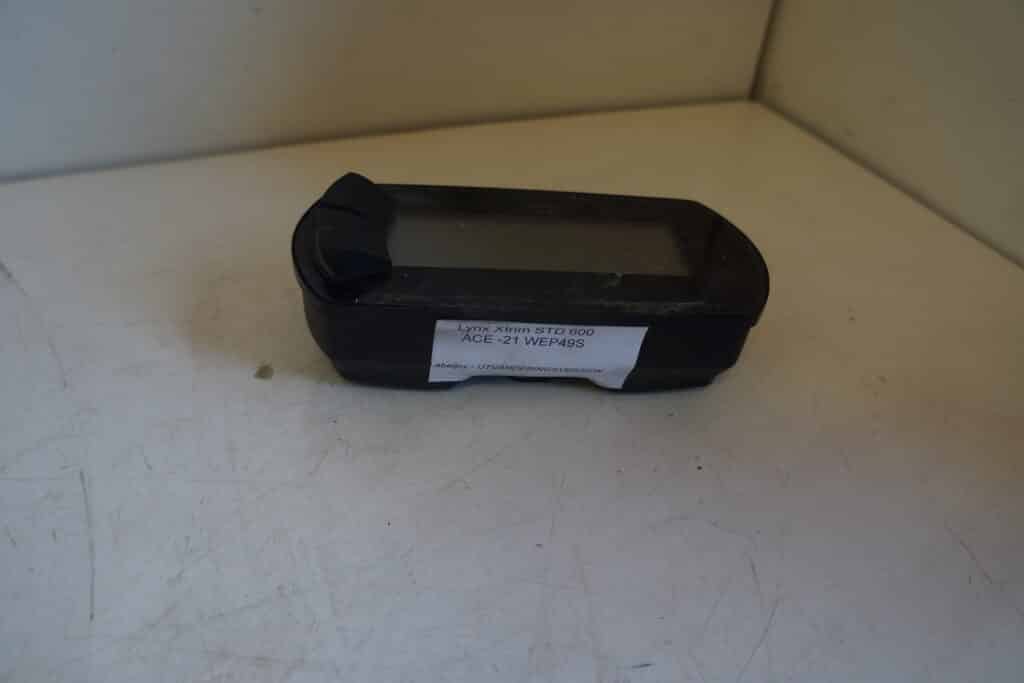 Lynx Xtrim STD 600 ace -21  Hastighetsmätare 601 mil