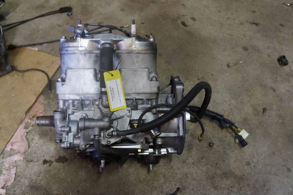 Arctic-cat M8000 -17  Motor 355 mil  