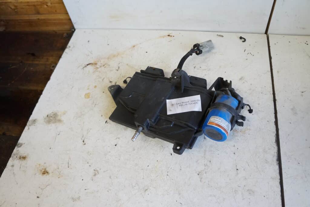 Lynx Boondocker RE 850 -18  ECM-box med dess