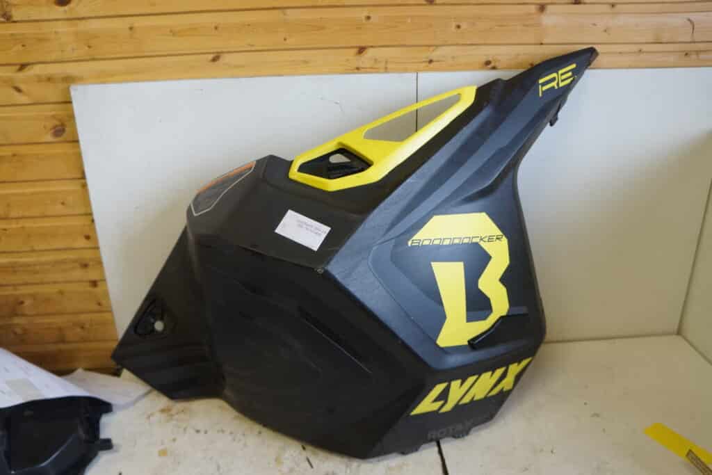 Lynx Boondocker RE 850 -18  Sidokåpa, höger
