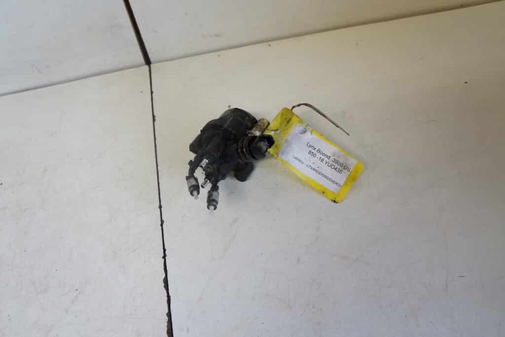 Lynx Boondocker RE 850 -18  Oljepump