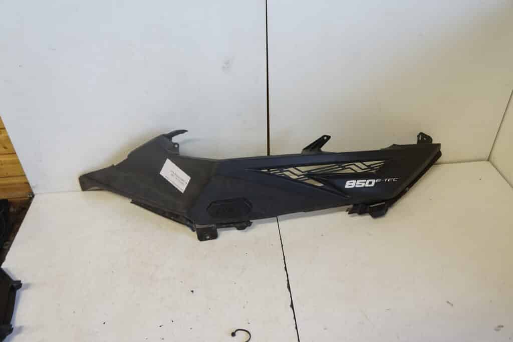 Lynx Boondocker RE 850 -18  Huvsida bakre Höger
