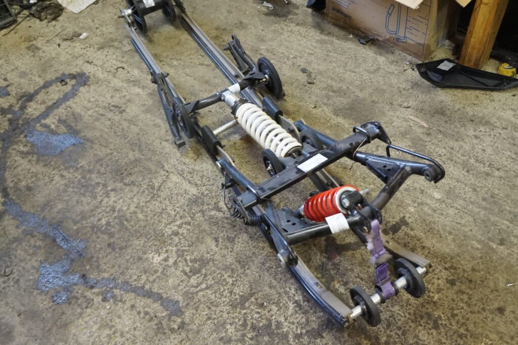 Lynx Boondocker RE 850 -18  Boggie 154”