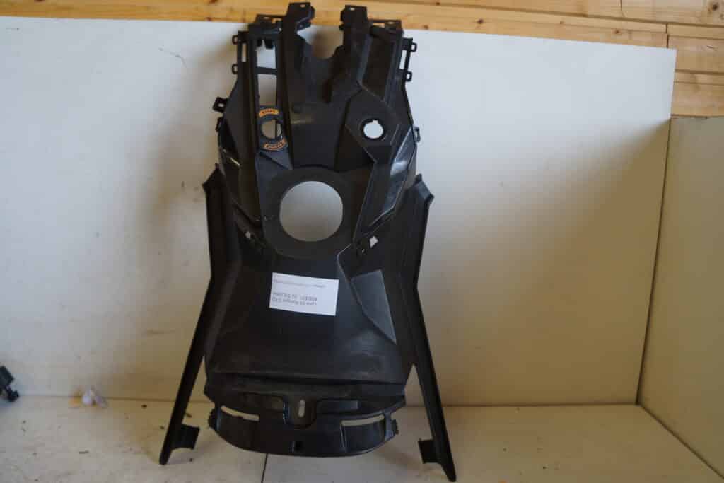 Lynx Ranger 59 600 efi -22  Tankplast