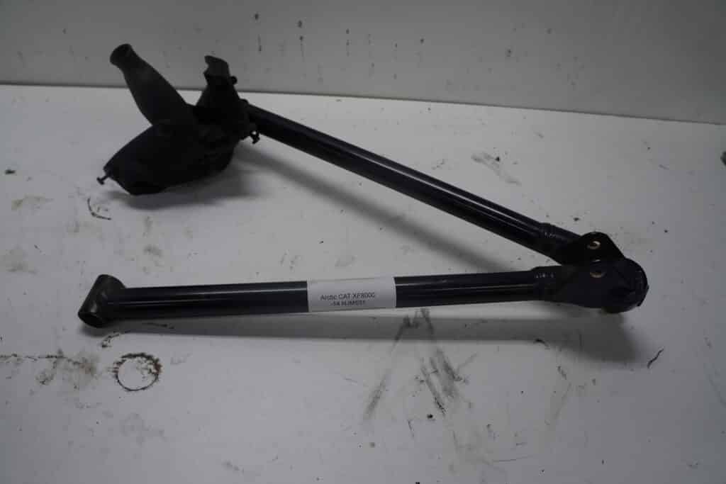 Arctic-cat XF8000 -14  A-arm, nedre, höger