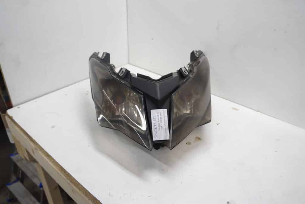 Ski-doo Summit 800 T3 -16 -16  Framlyse