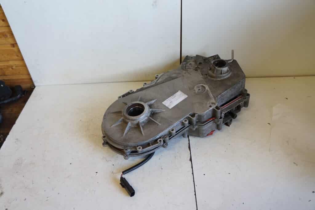 Arctic-cat M8000 -18  Kedjehuslock