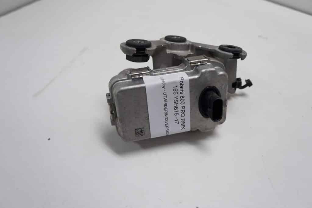 Polaris Pro Rmk 800 -17  Avgasportsmotor