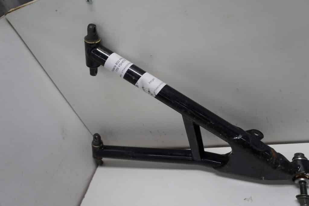 Polaris Pro Rmk 800 -17  A-arm nedre höger Zbroz