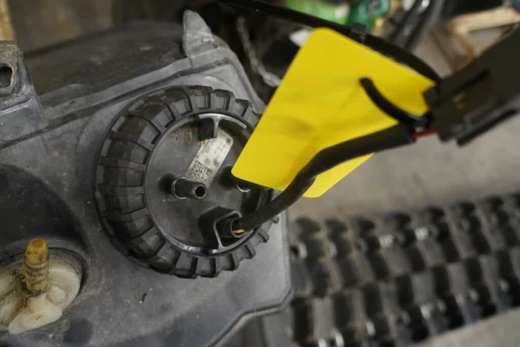 Polaris Pro Rmk 800 -17  Bränslepump