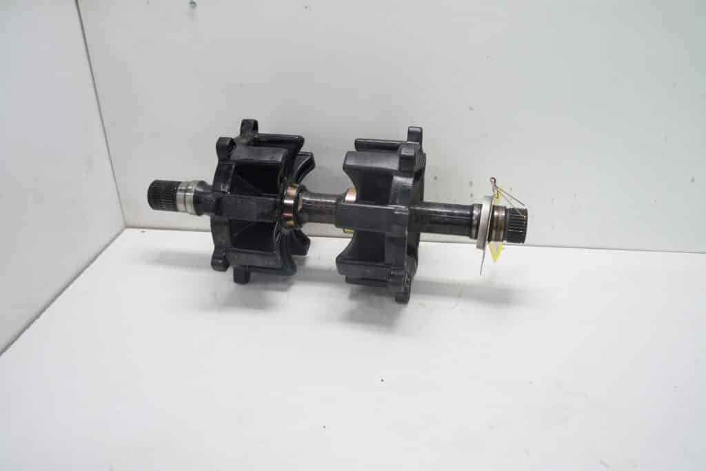 Arctic-cat M9000 -19  Drivaxel