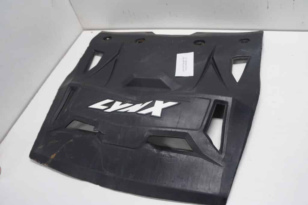 Lynx Ranger 600 ace -15   Stänkskydd