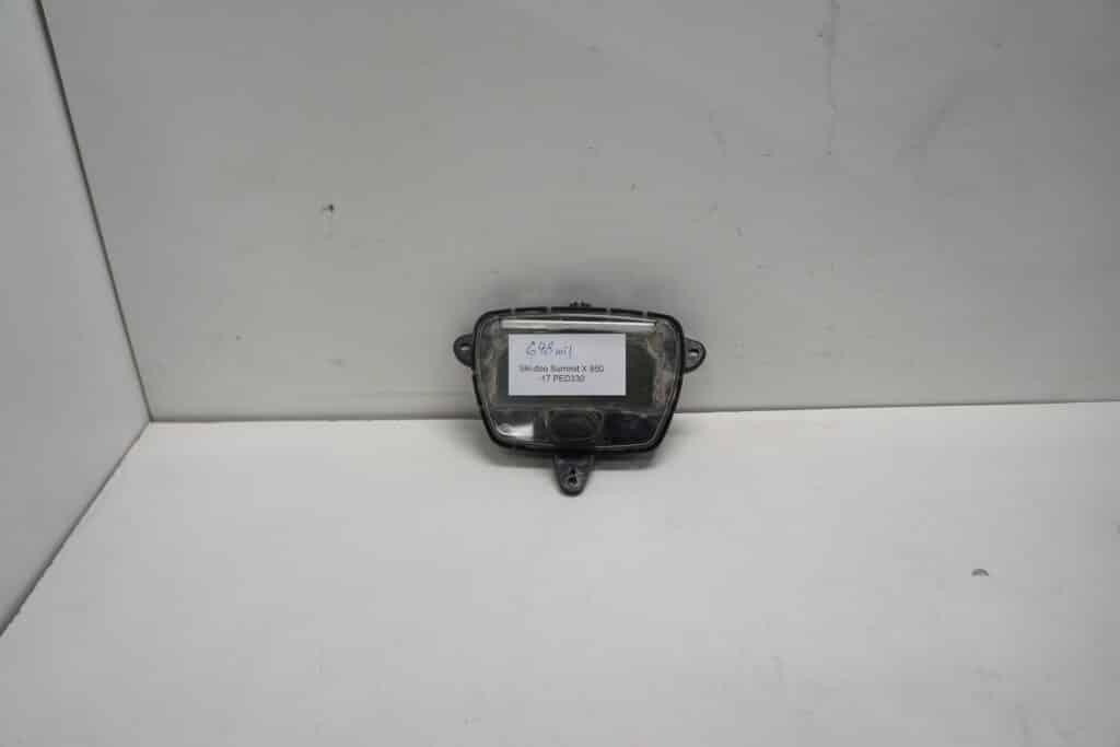 Ski-doo Summit 850 X -17  Hastighetsmätare 648 mil