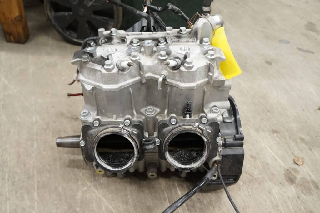 Lynx Xterrain 3700 600r -19  Motor