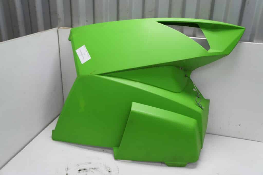 Arctic-cat M8000 -17  Sidokåpa, höger