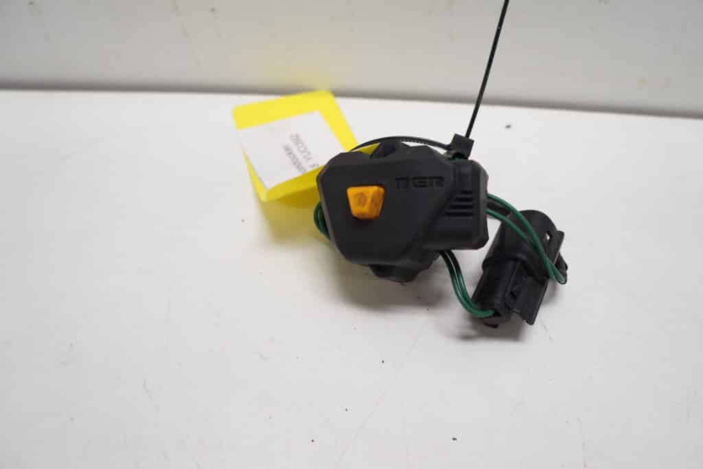 Lynx Boondocker DS 850 -18  Knapp rer back