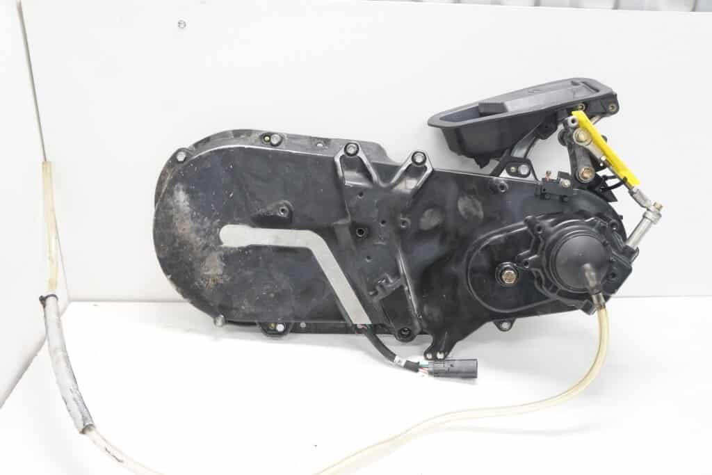 Ski-doo Tundra 600 ace -22  Kedjehus komplett