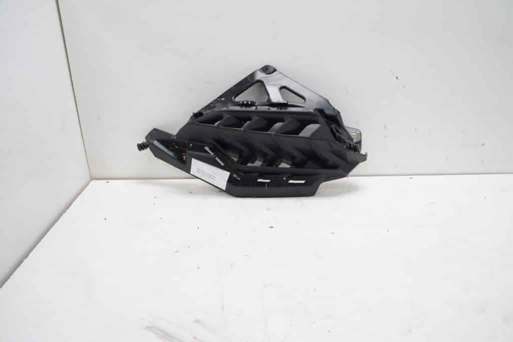 Ski-doo Freeride G5 -23 154”  Sidokåpa, höger galler