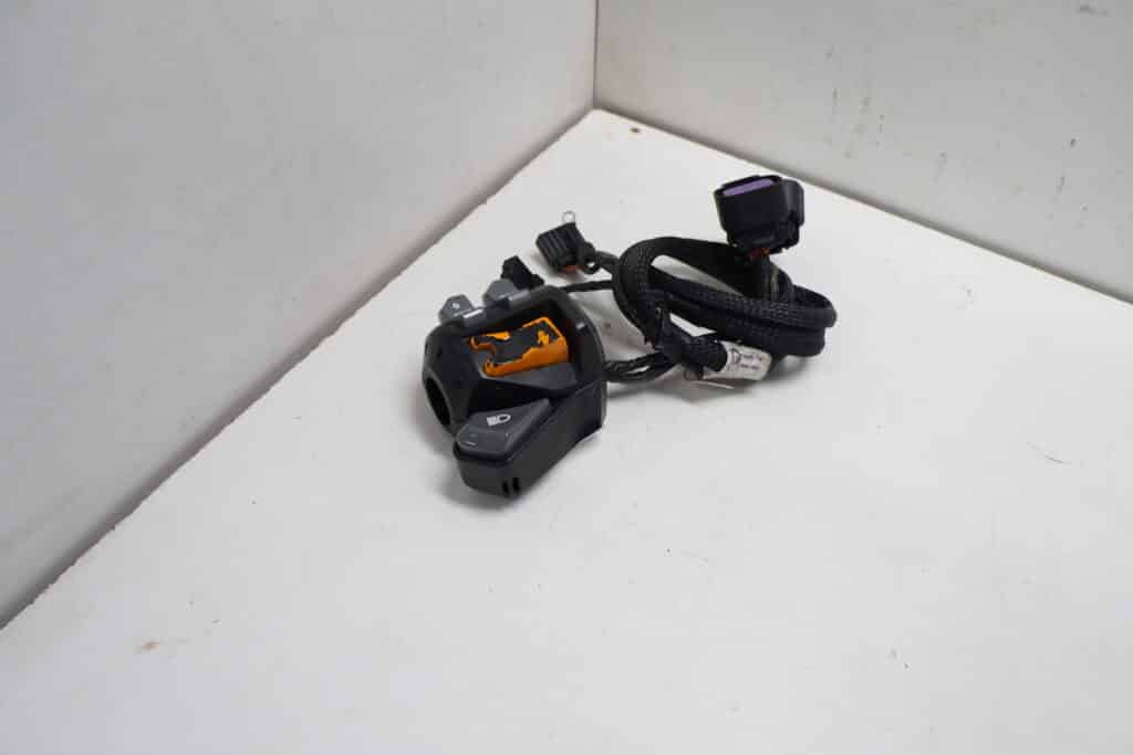 Ski-doo Renegade BC 800 -14  Knappkonsoll rer halvljus helljus