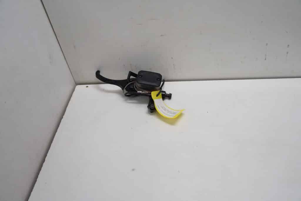 Lynx Boondocker 850DS -18  Bromshandtag med behållare