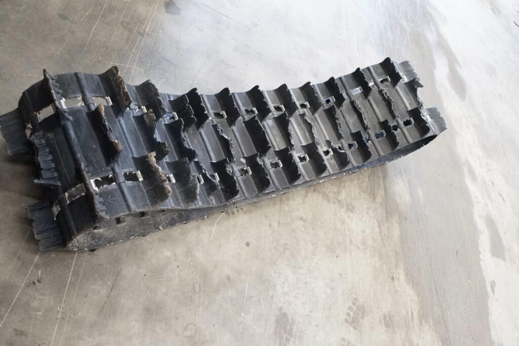 Ski-doo Summit SP 850 -20  Drivmatta 146” 64mm kammar