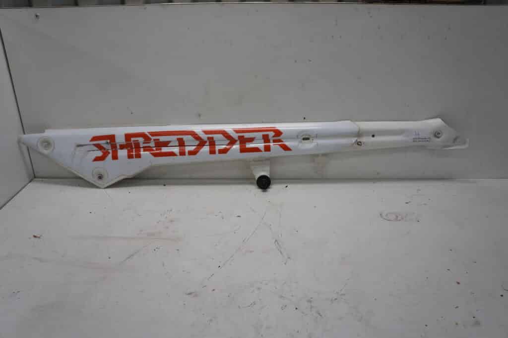 Lynx Shredder 850 RE 3700 -24  Pyramidstag bakre höger