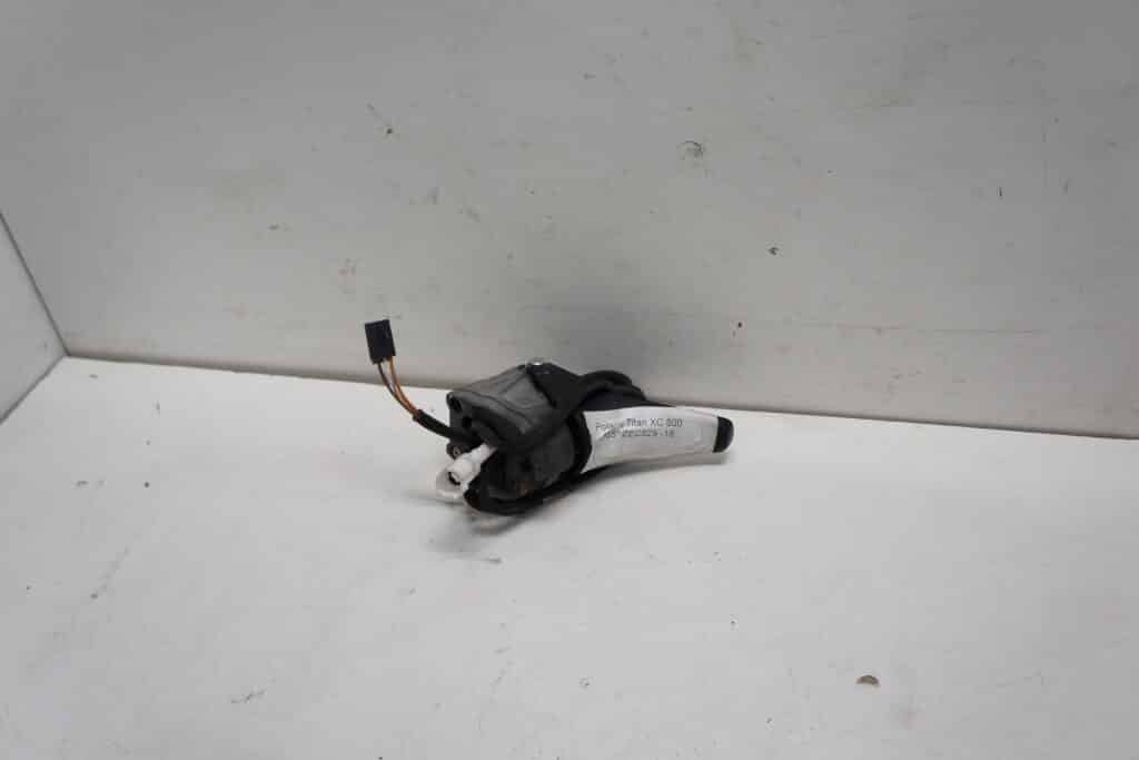 Polaris Titan XC 800 -18    Gasblock